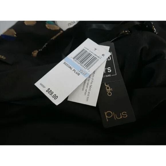 City Studios Plus Size Metallic Dot Skater Dress 20W Black Party - Picture 7 of 8